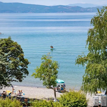 Lago Hotel 호텔 라가딘