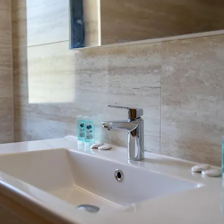 Lago Hotel 호텔 4*