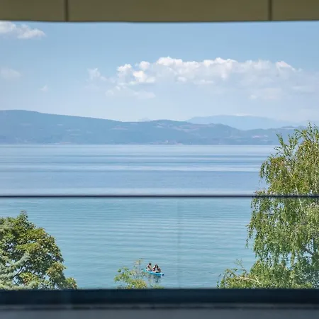 Lago Hotel 호텔 4*