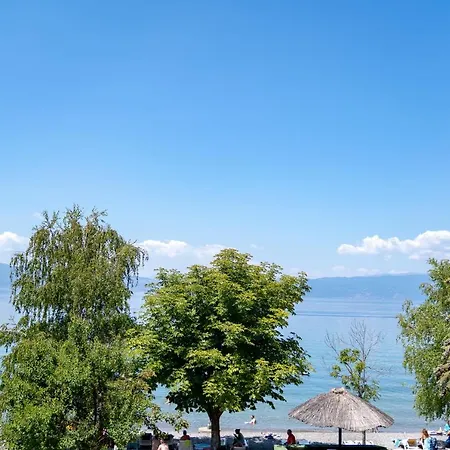 Lago Hotel 호텔 라가딘