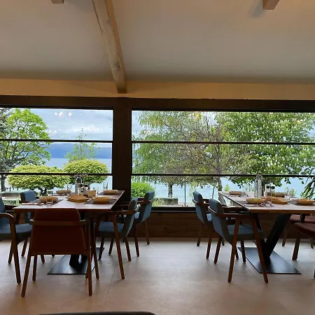 Lago Hotel 4*